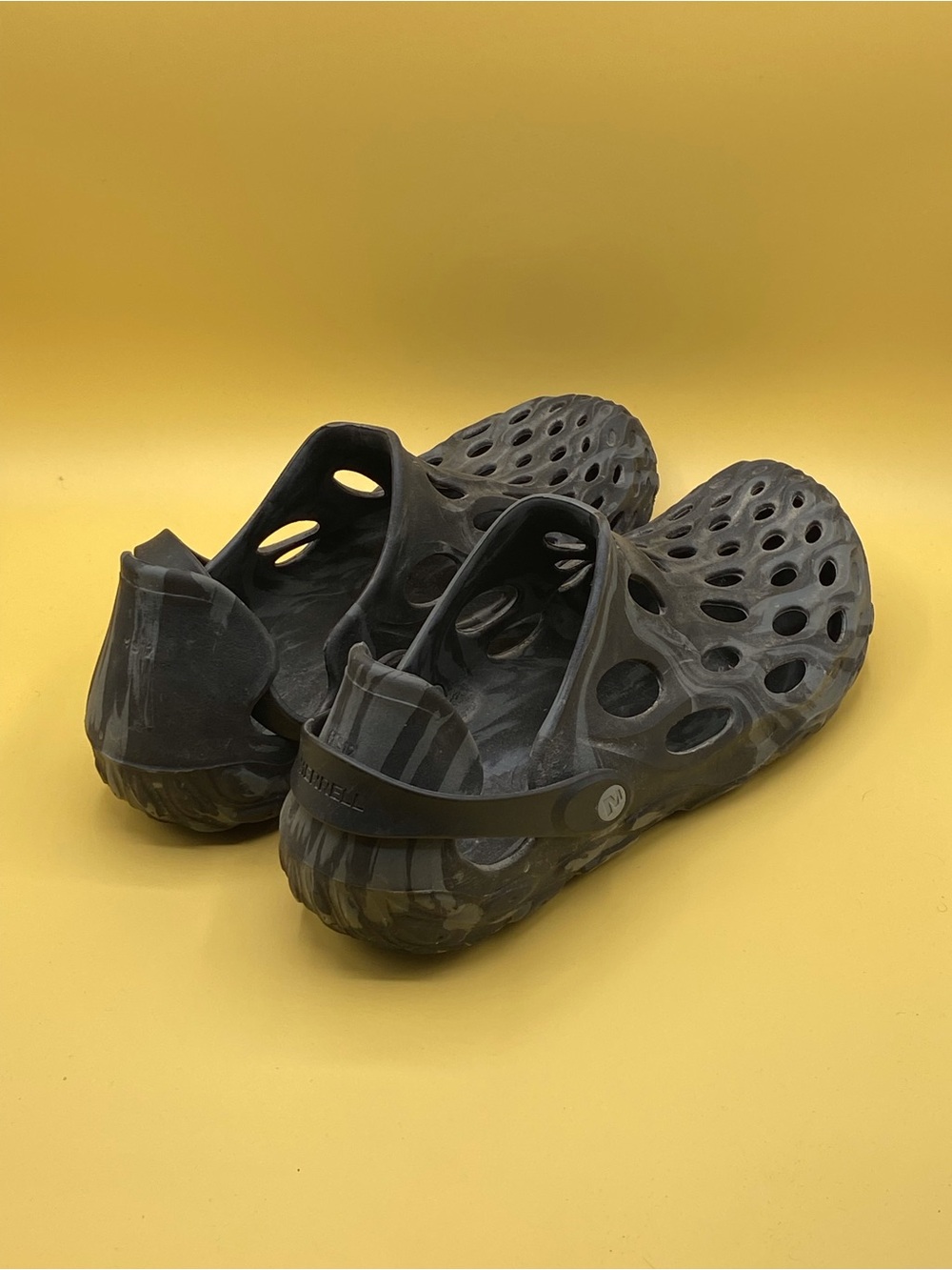 Merrell Black Ventilated Slip-On Clog - Picture 4 of 4